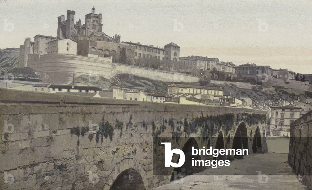 Beziers, Vieux Pont et Eglise Saint-Nazaire (ancienne Cathedrale) (colour photo)