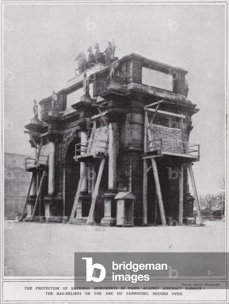 The protection of National Monuments in Paris against aircraft damage, the bas-reliefs on the Arc du Carrousel housed over (b/w photo)