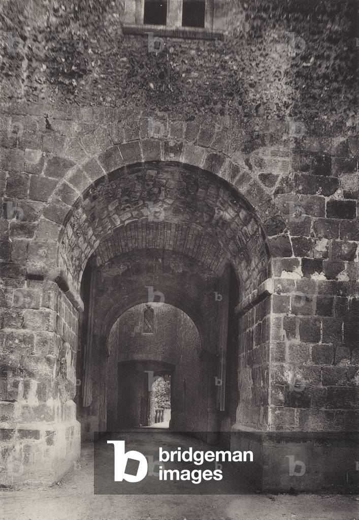 Old Archway (b/w photo)