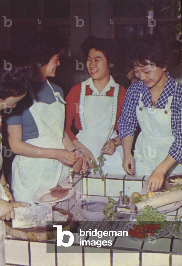 Taiwan: Learning Chinese cuisine, 1963 (photo)