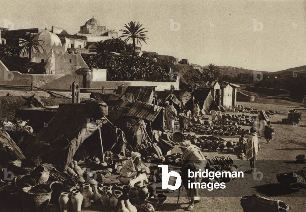Saffi, Crockery market (b/w photo)
