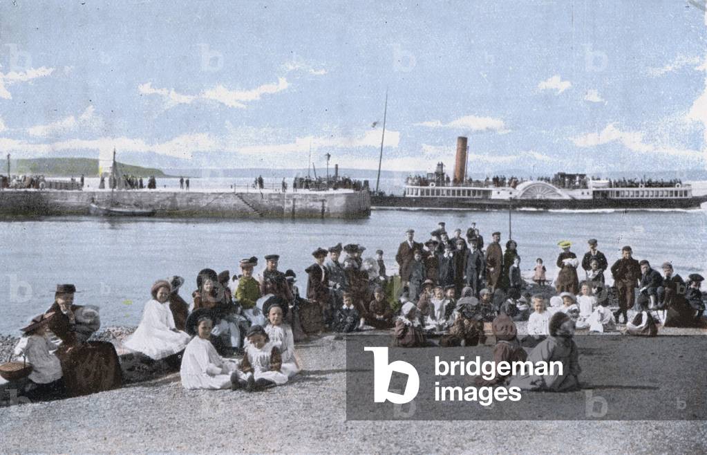 Largs, The Pier (colour photo)