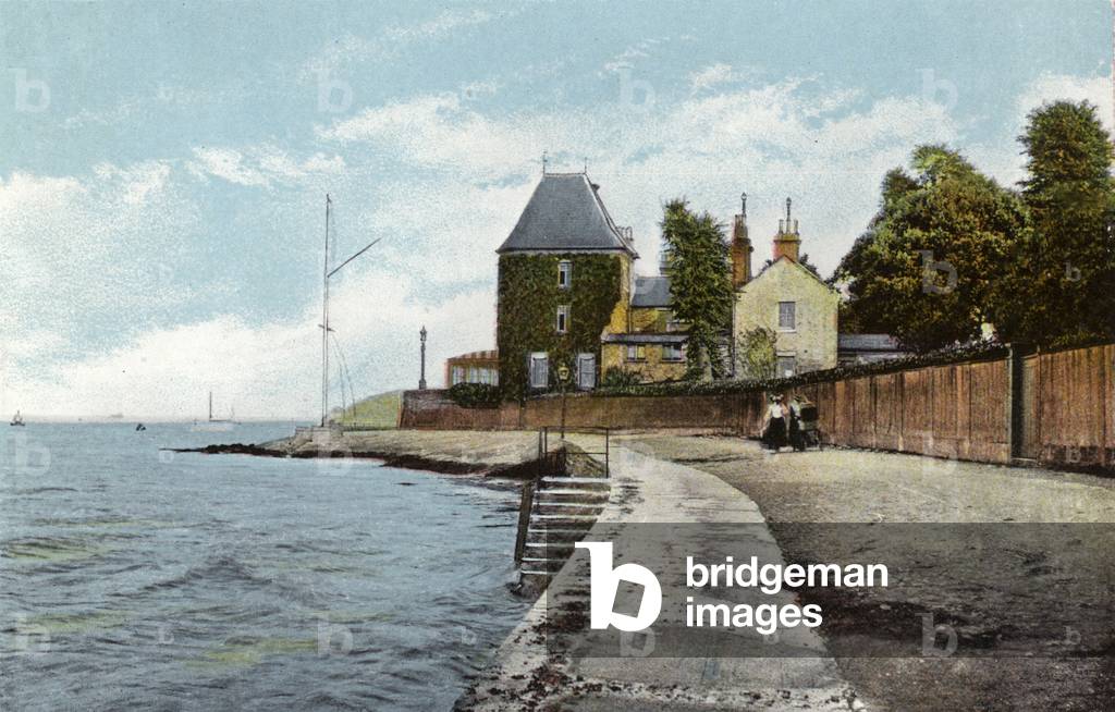 Royal Yacht Squadron Club House, Cowes (photo)