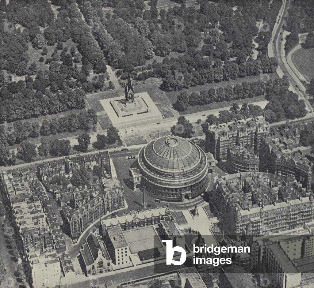 Royal Albert Hall (b/w photo)