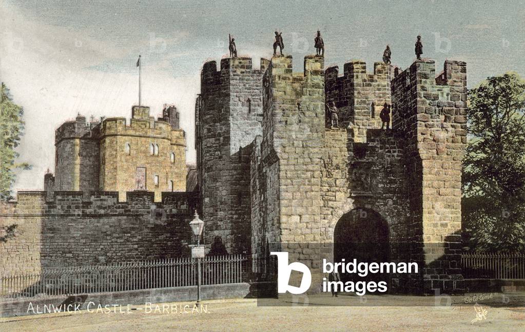 Alnwick Castle, Barbican (colour photo)