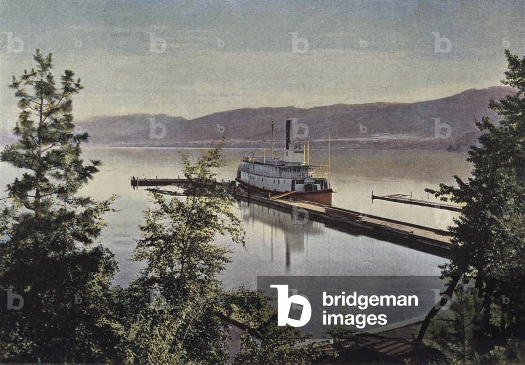 Le Vapeur Aberdeen Sur Le Lac Okanagan (colour photo)