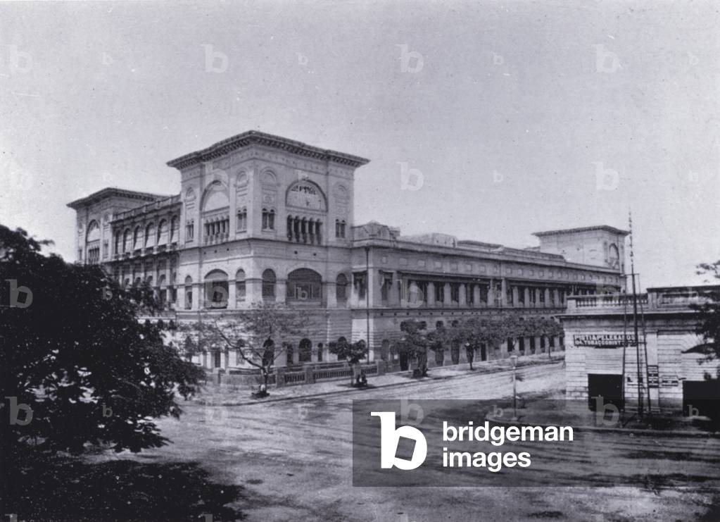 Calcutta: The East Indian Railway House (b/w photo)