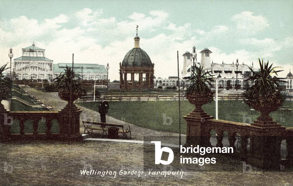 Wellington Gardens, Yarmouth (colour photo)