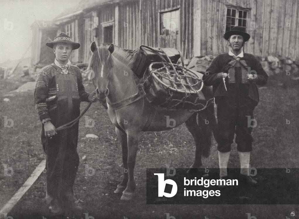 Saetersdalen Highlanders with Pack-Horse (b/w photo)