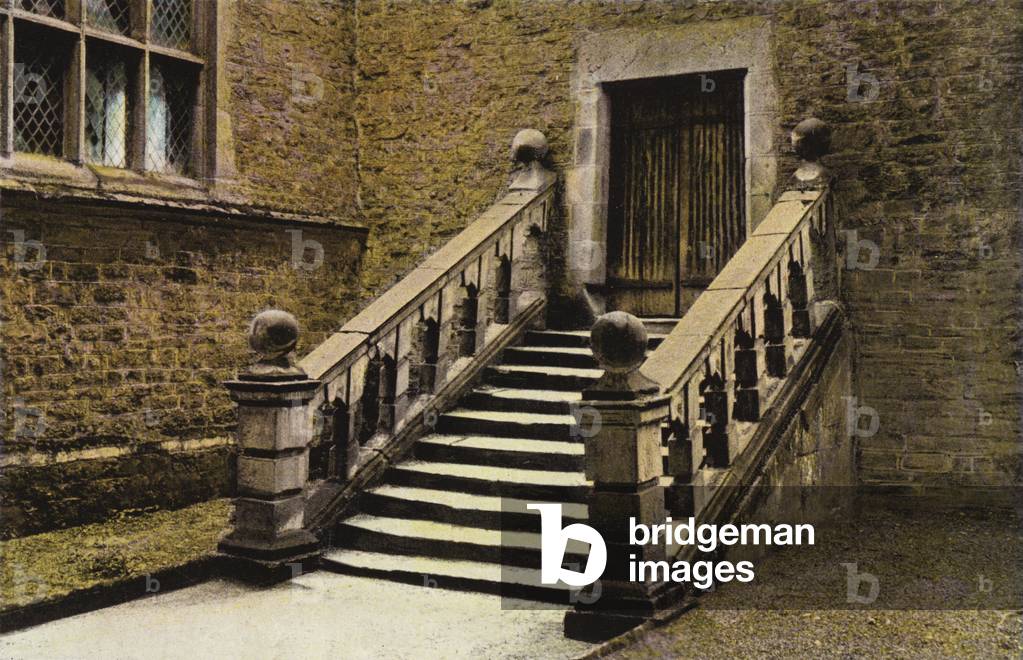Dorothy Vernon's Steps and Door, Haddon Hall (photo)