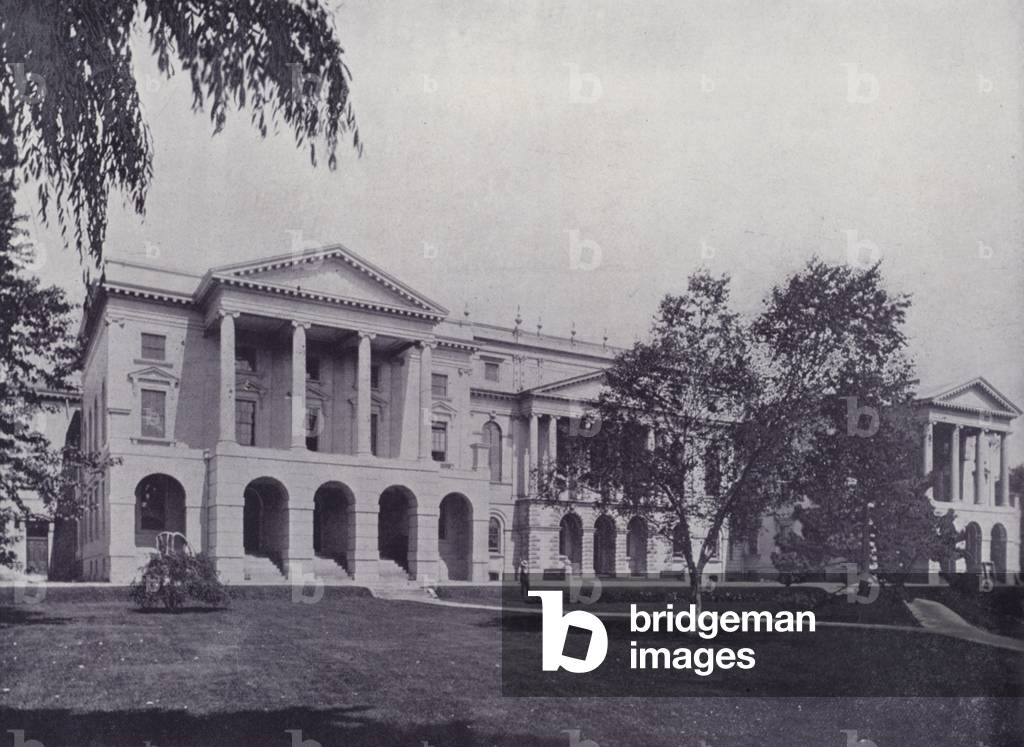 Canada: Osgoode Hall, Toronto (b/w photo)