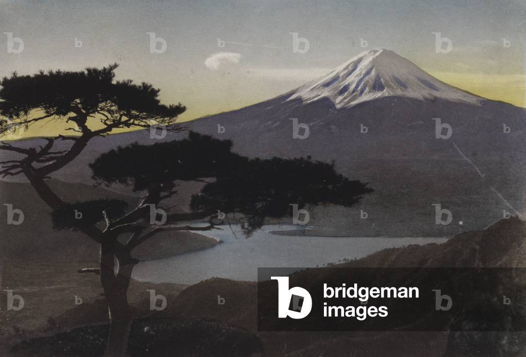 Japan, c.1912: Mount Fuji from Misaka Pass (photo)