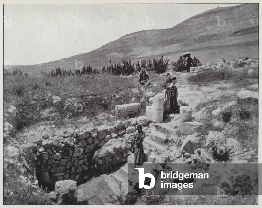 Naplouse, Well of the Samaritan woman (b/w photo)