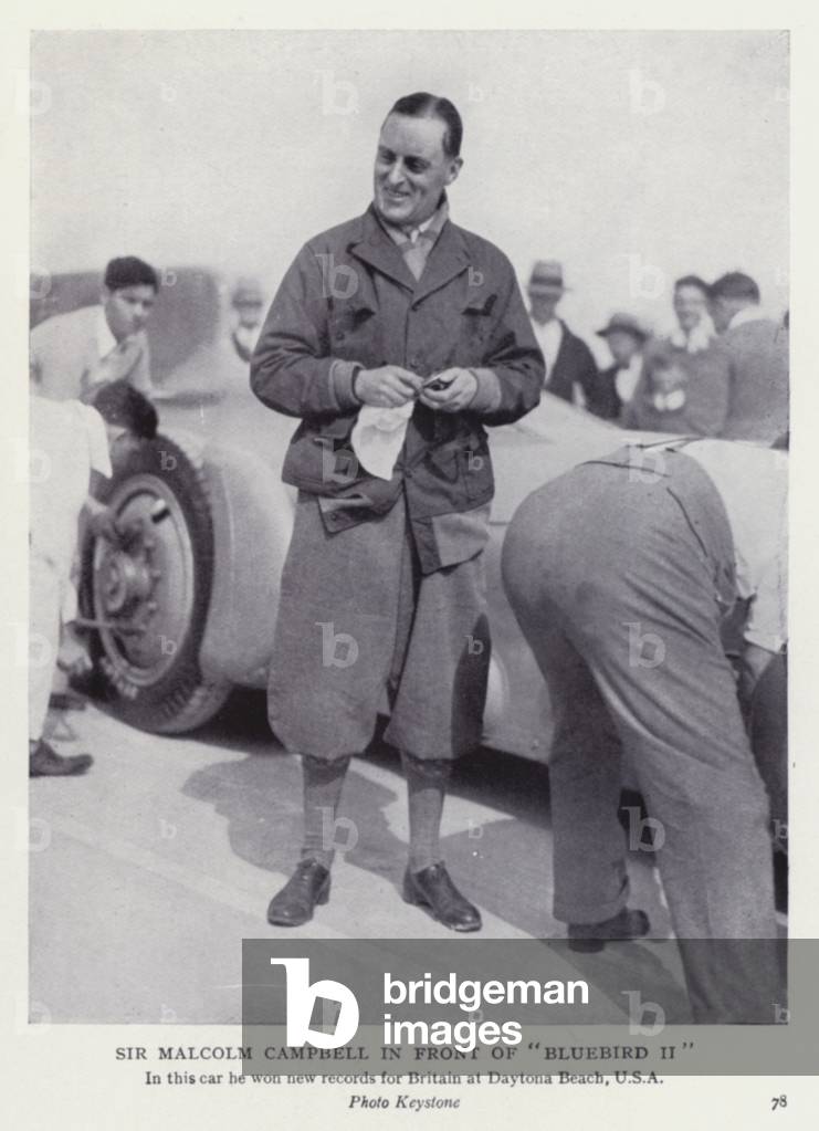 Sir Malcolm Campbell in front of 