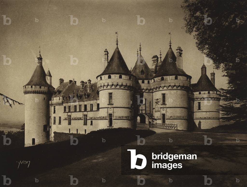 Chateau de Chaumont sur Loire (b/w photo)