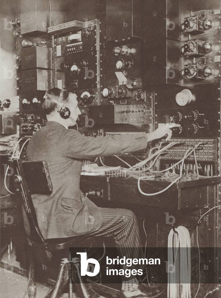 Telephone switchboard in London connecting the first transatlantic telephone call between London and New York, 1926 (b/w photo)
