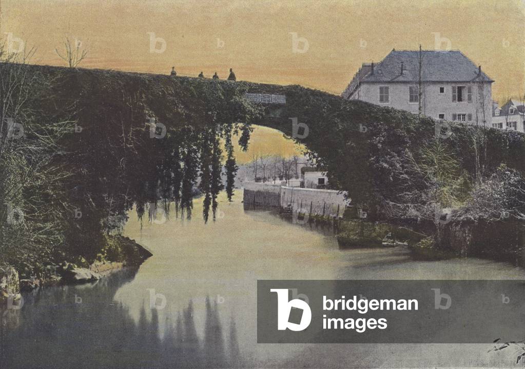 Betharram, Le Pont (coloured photo)
