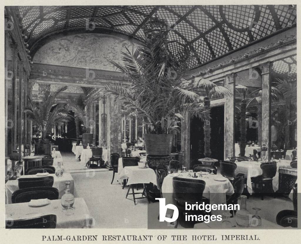 Palm-Garden Restaurant of the Hotel Imperial (b/w photo)
