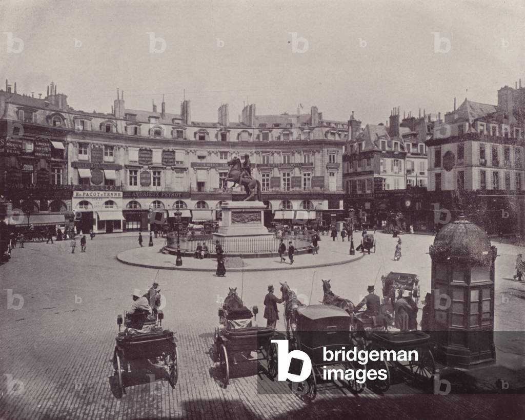 Paris: Place des Victories (b/w photo)