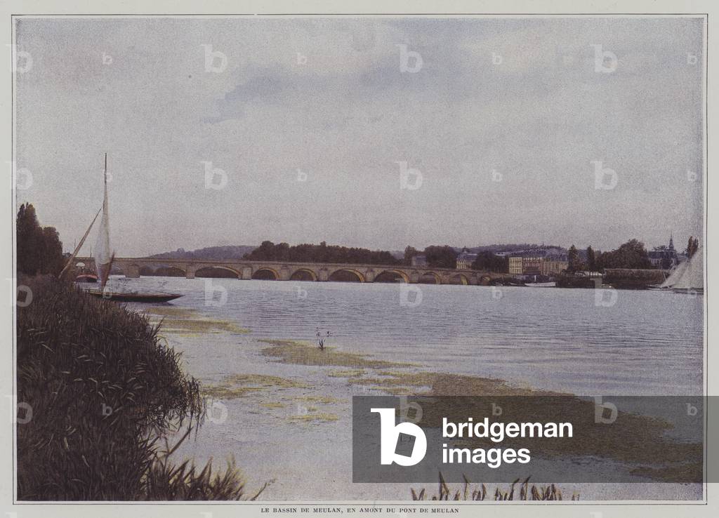 The pool and bridge of Meulan-en-Yvelines, Paris (colour photo)