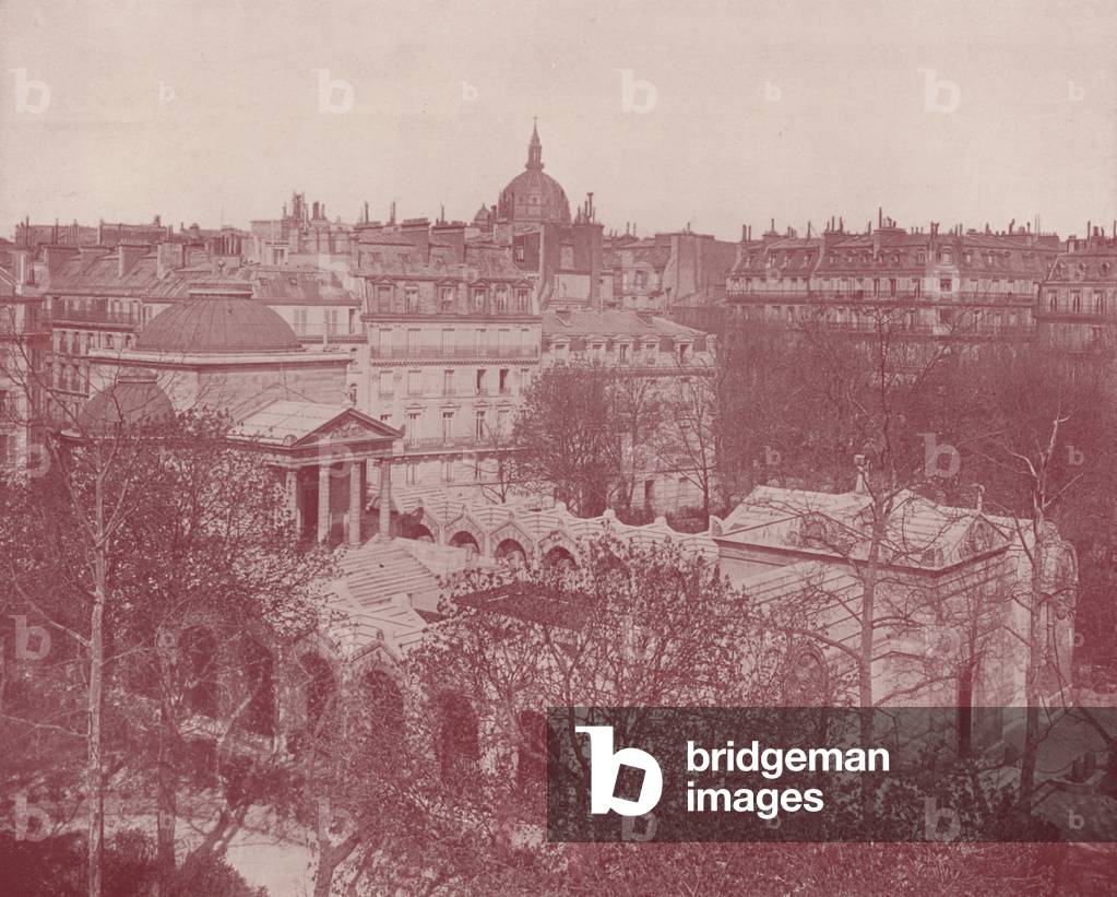 Paris: Chapelle Expiatoire (b/w photo)