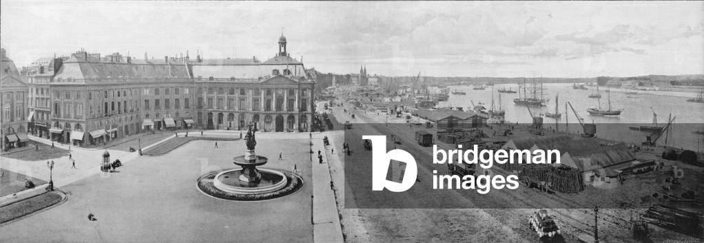 Bordeaux - La Bourse et le Port (b/w photo)