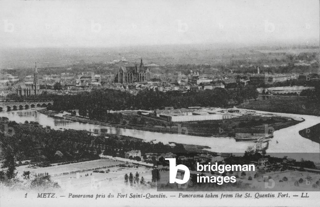 Metz: Panorama pris du Fort Saint-Quentin (b/w photo)