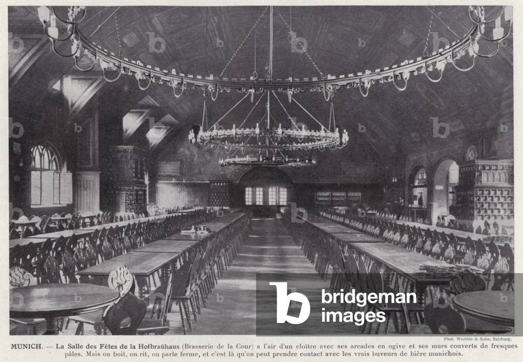 Munich, La Salle des Fetes de la Hofbrauhaus (b/w photo)