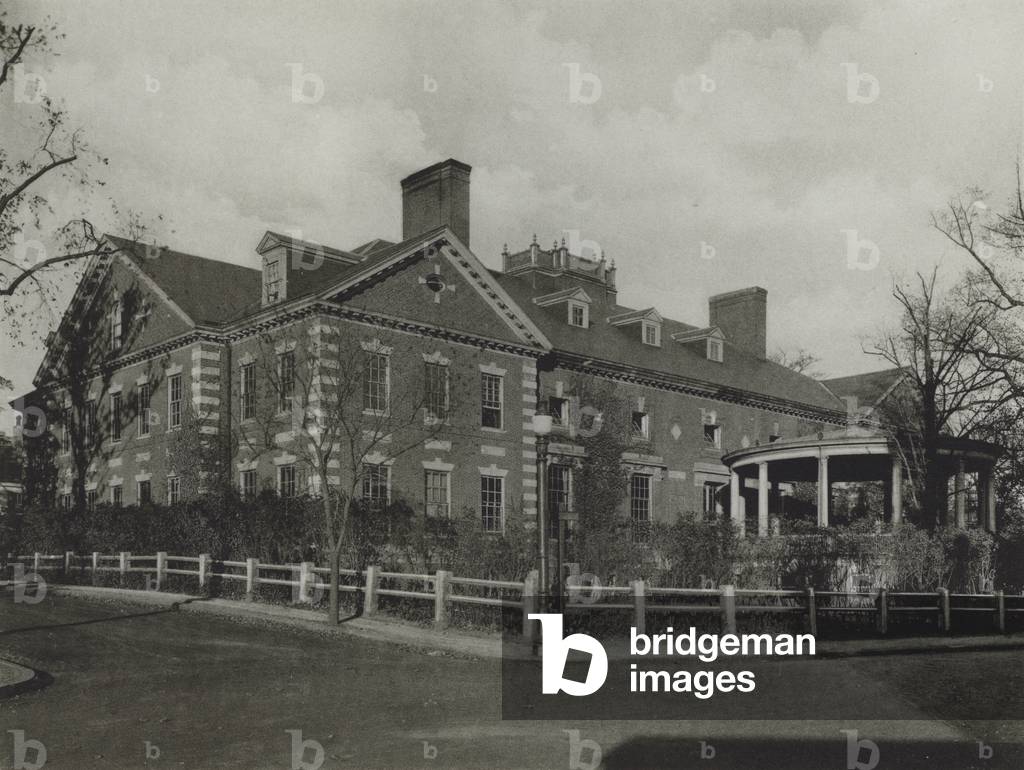 Harvard University: Harvard Union (b/w photo)