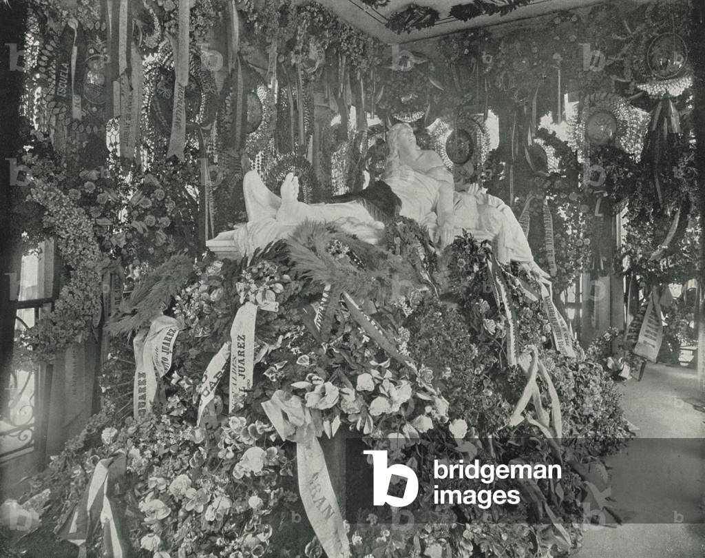 Tomb of Juarez, San Fernando Cemetery, City of Mexico (b/w photo)
