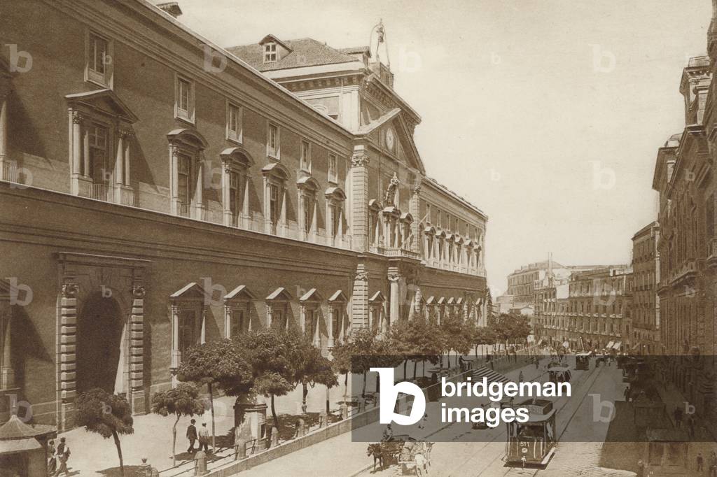 Napoli, Via Foria, Museo Nazionale (b/w photo)