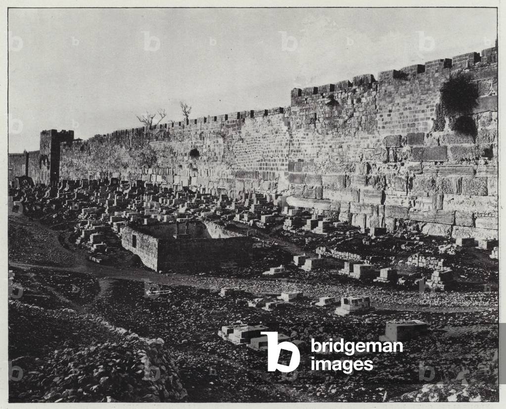 Jerusalem, Walls, Eastern-Side (b/w photo)