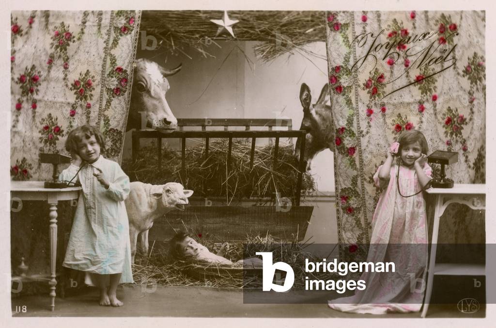 Postcard featuring telephone (photo)