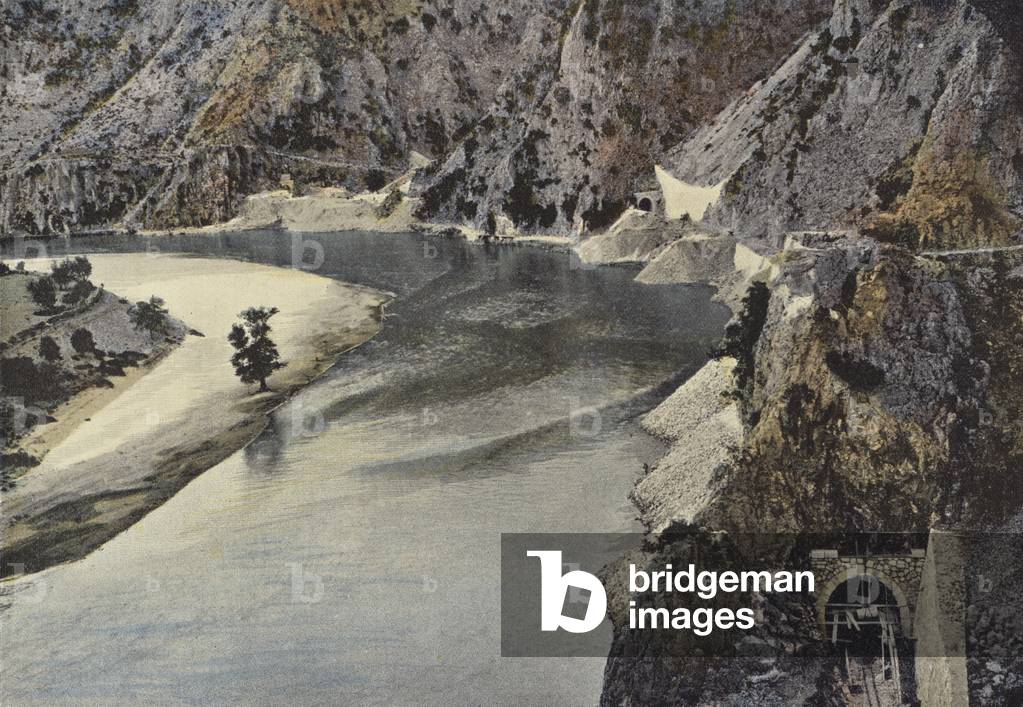 Tunnel De Vodena (colour photo)