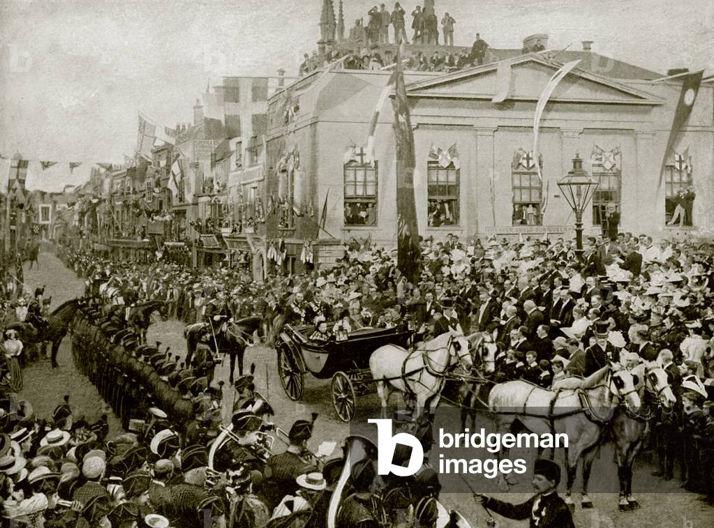 The Queen in the Isle of Wight (b/w photo)