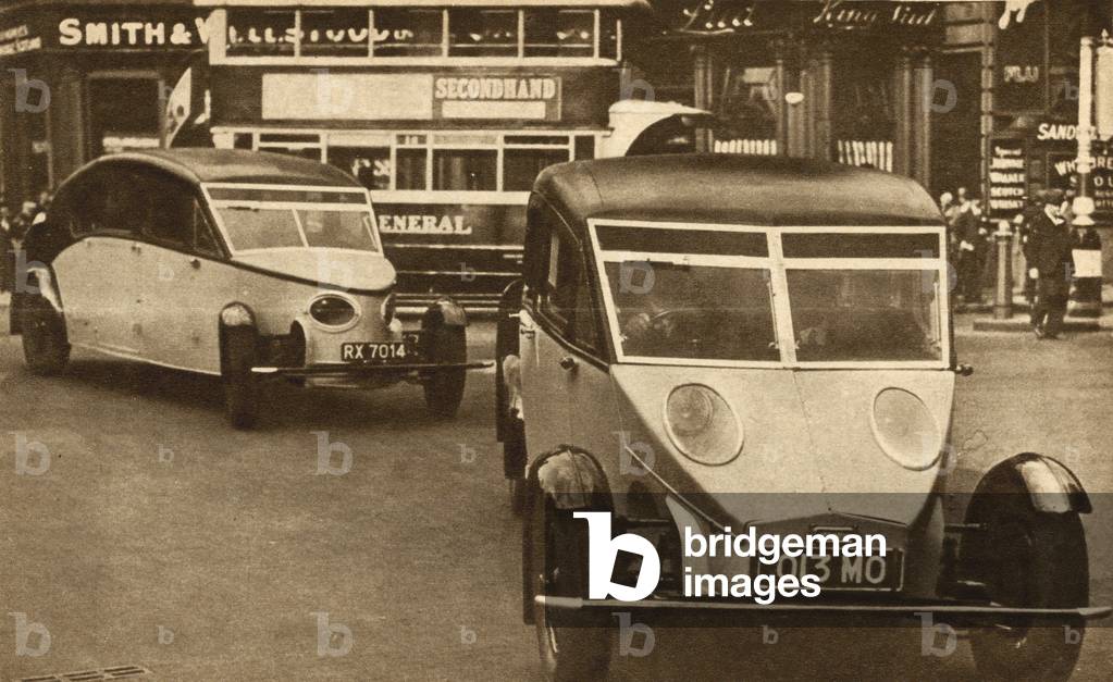 Burney cars, designed by British engineer Dennis Burney, 1930 (b/w photo)