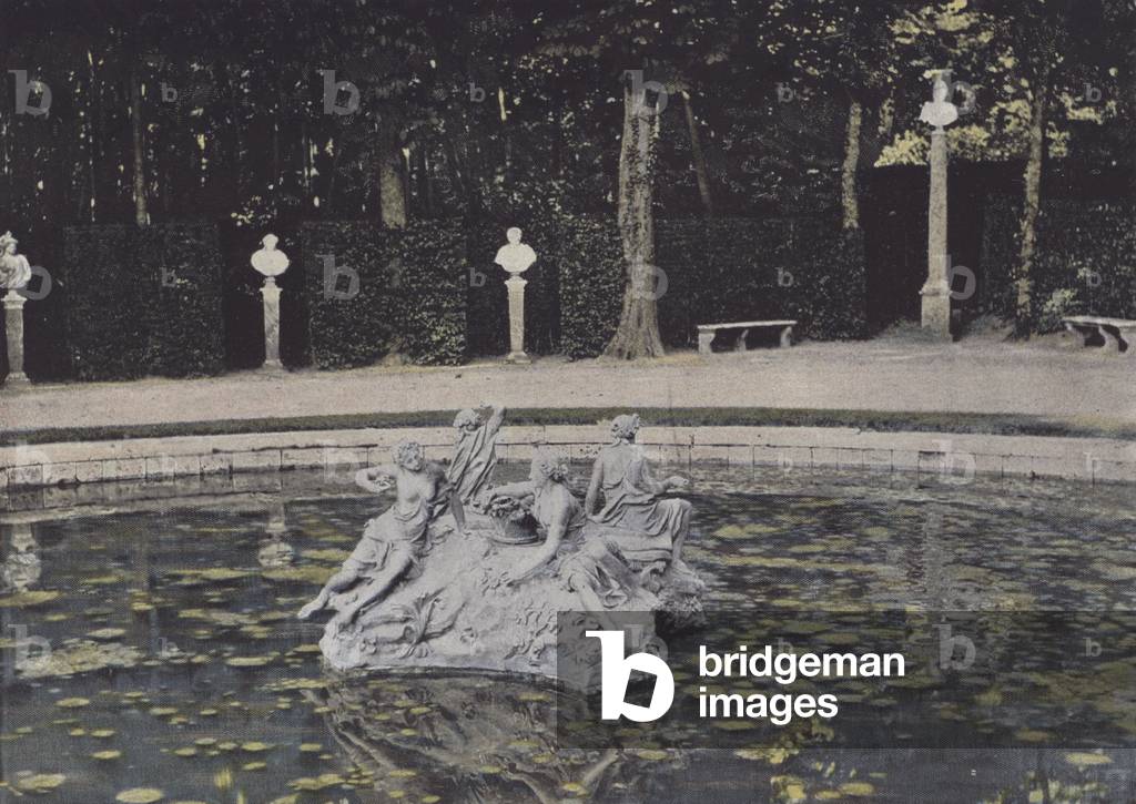 Le Bassin des Nymphes (coloured photo)