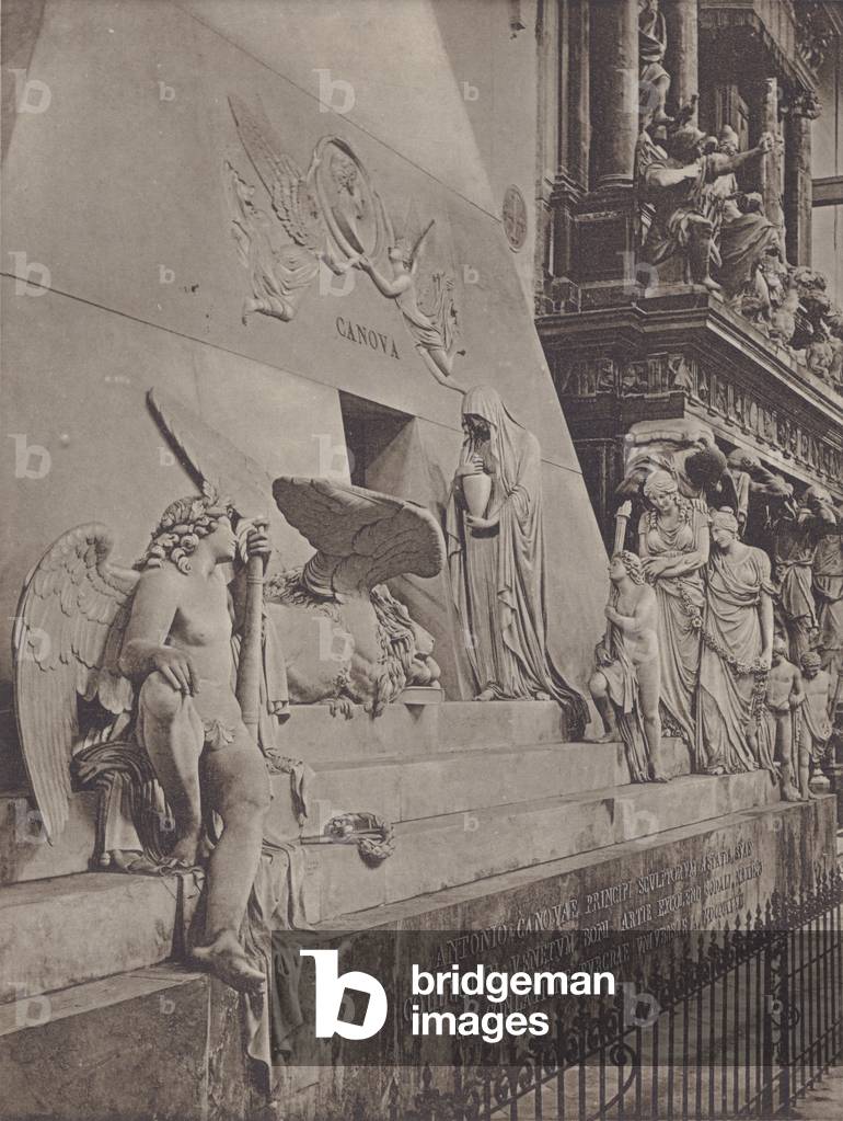 Monumento A Canova (b/w photo)