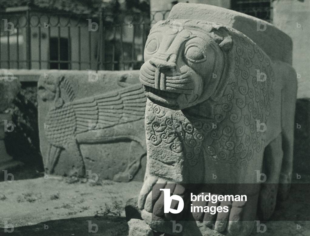Turkey: Bir eti eseri, A Hittite work of art (b/w photo)
