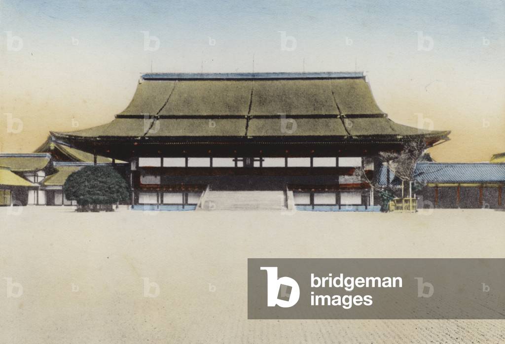 Japan, c.1912: Shishinden Hall in the Kyoto Palace, was used for new year's audiance, and other large ceremonies; The enthronement of the present emperor was held here at 1868, Kyoto (photo)