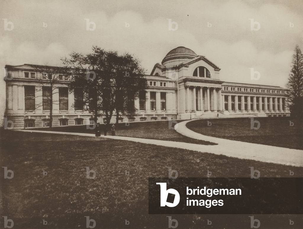 New National Museum (b/w photo)