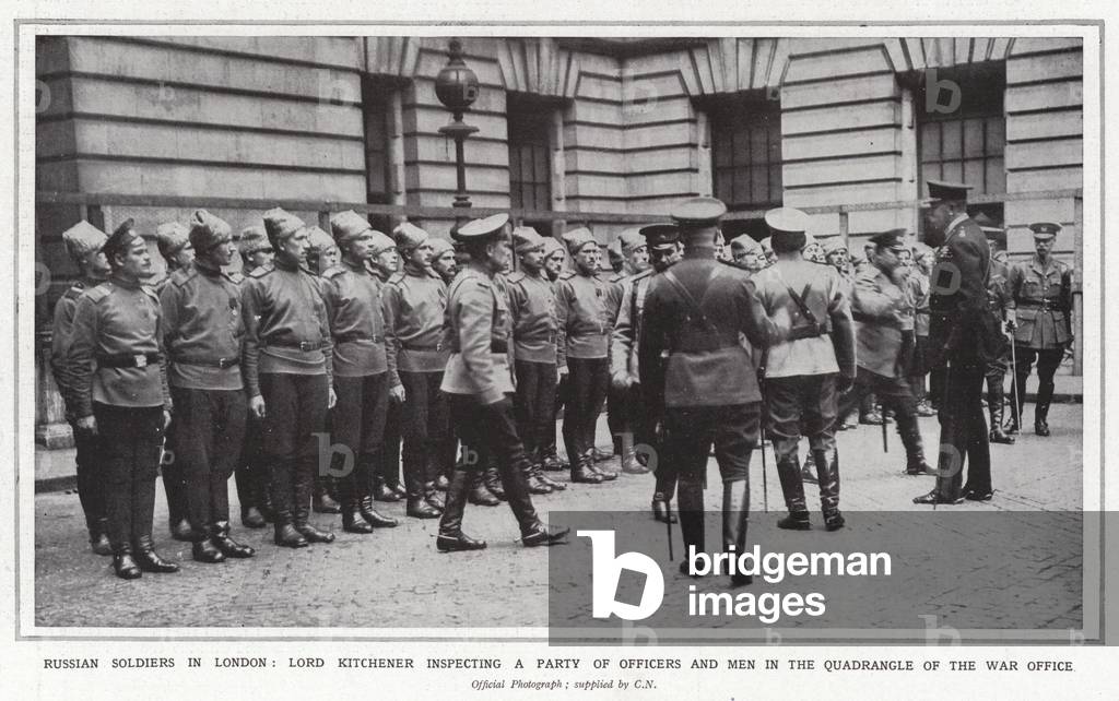 Russian soldiers in London, Lord Kitchener inspecting a party of officers and men in the quadrangle of the War Office (b/w photo)