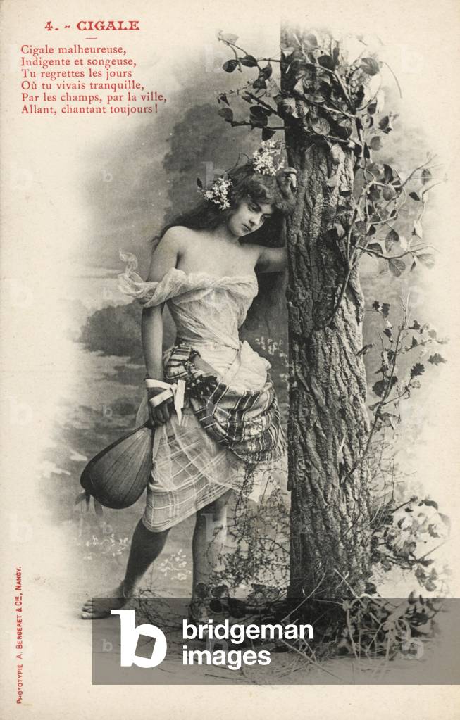 Girl with a lute (b/w photo)