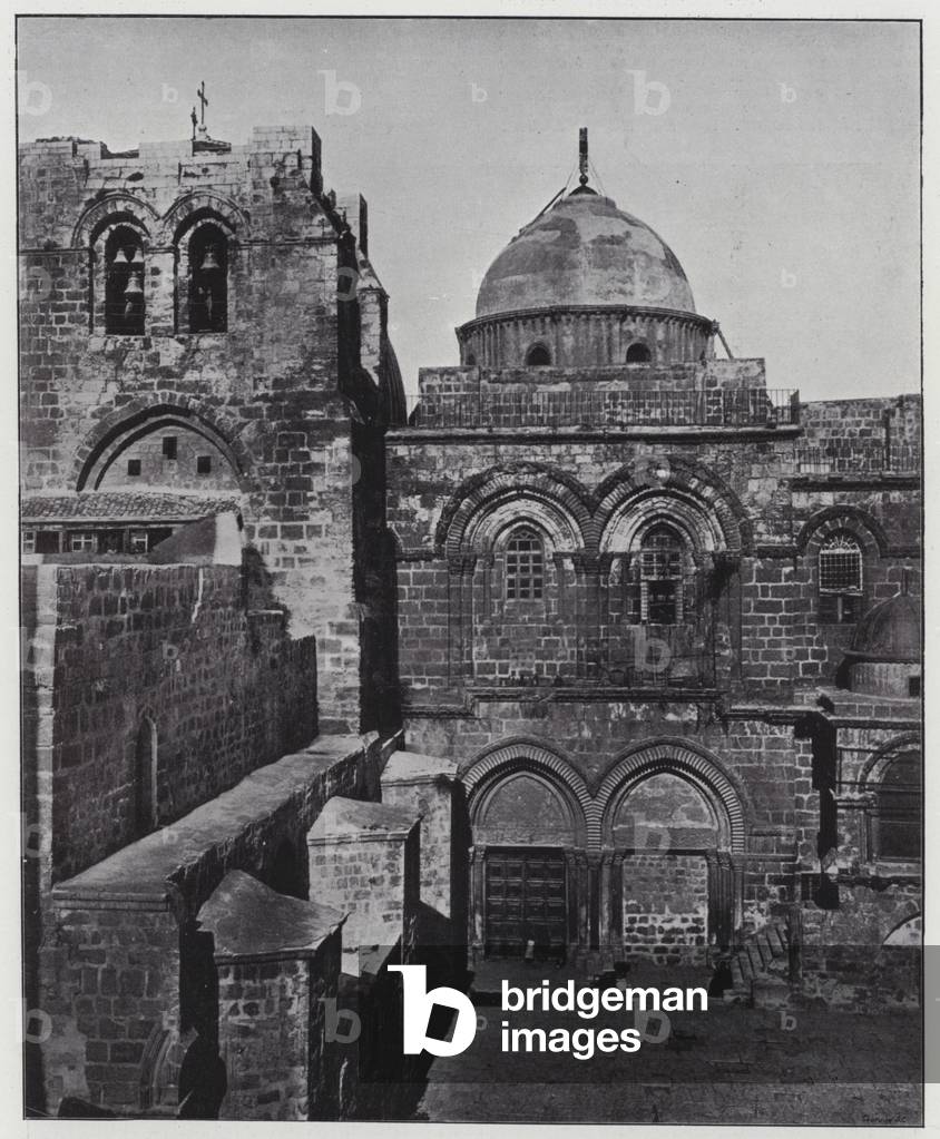 Jerusalem, the Holy Sepulchre, parvis and facade (b/w photo)