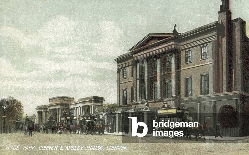 Hyde Park Corner, Apsley House, London (coloured photo)