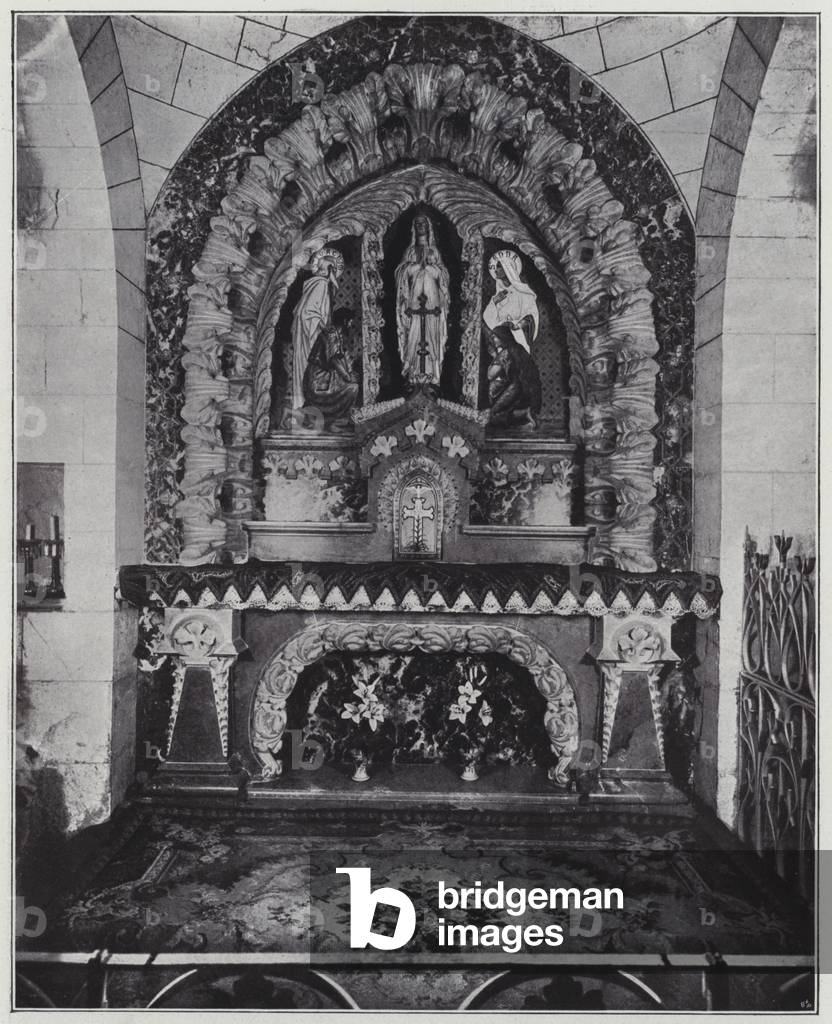Jerusalem, the Church of Saint-Anne, crypt of the Nativity of the Blessed Virgin (b/w photo)