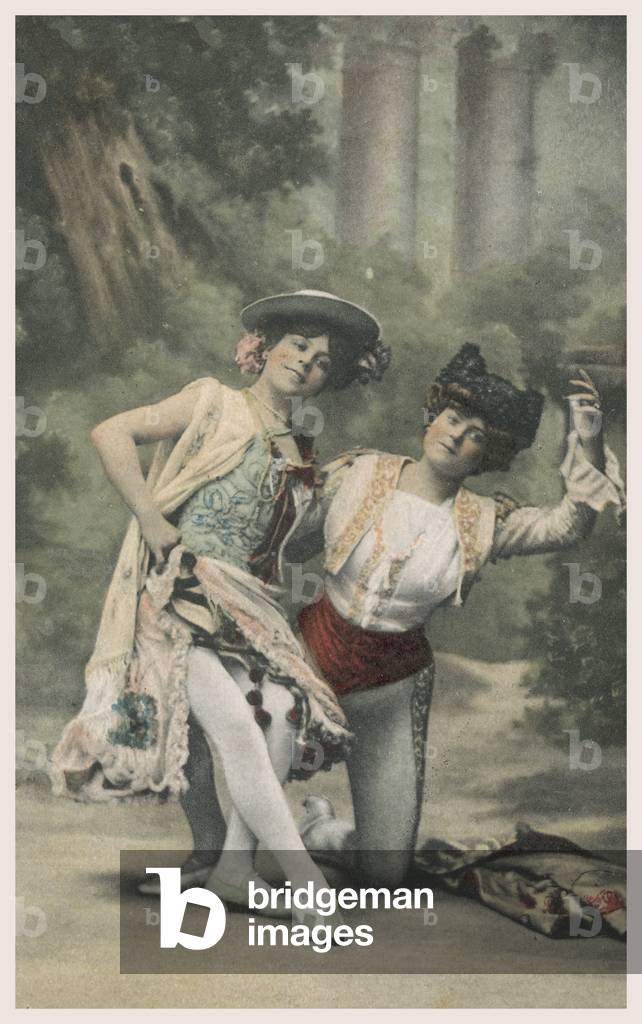 Two dancers (photo)