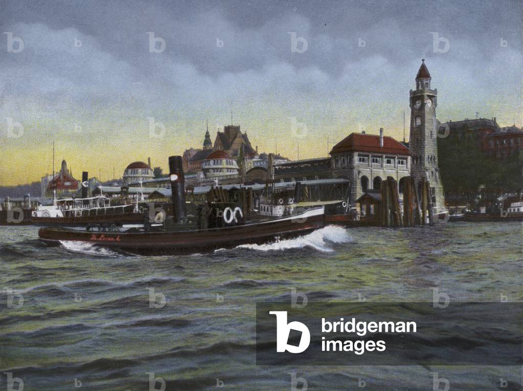 Hamburg: St Pauli Landungsbrucken, Wasserseite (photo)