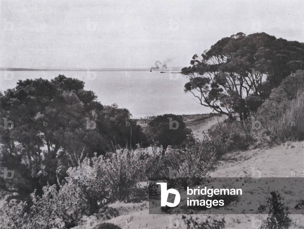 Cowes, Phillip Island (b/w photo)