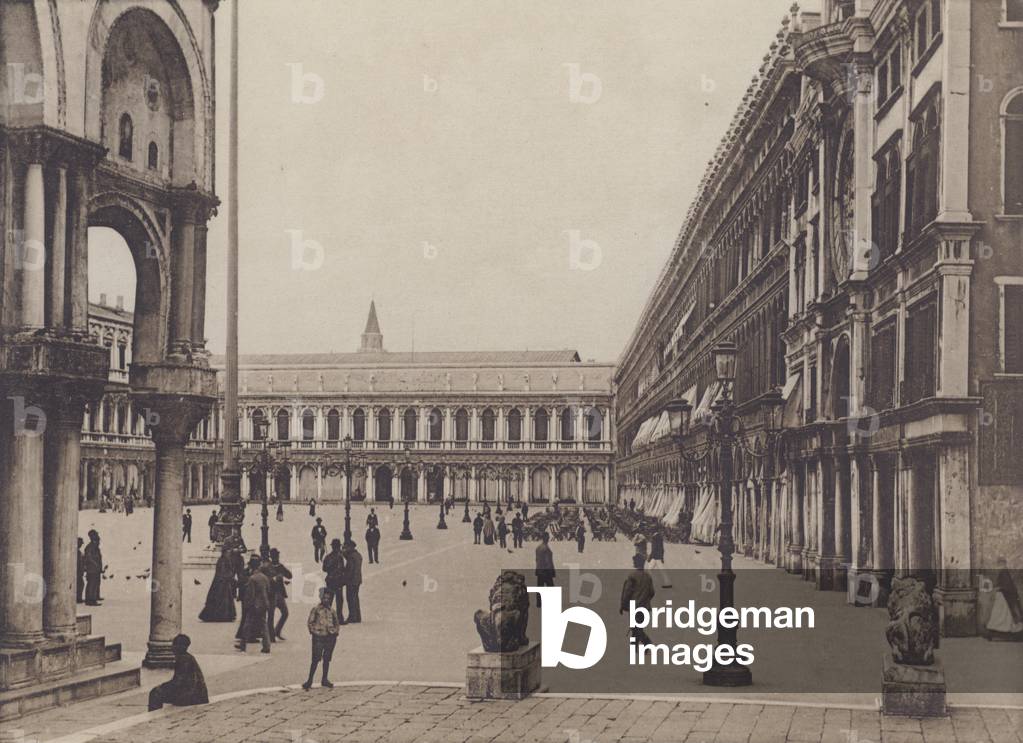 Piazza S Marco Dai Leoncini (b/w photo)